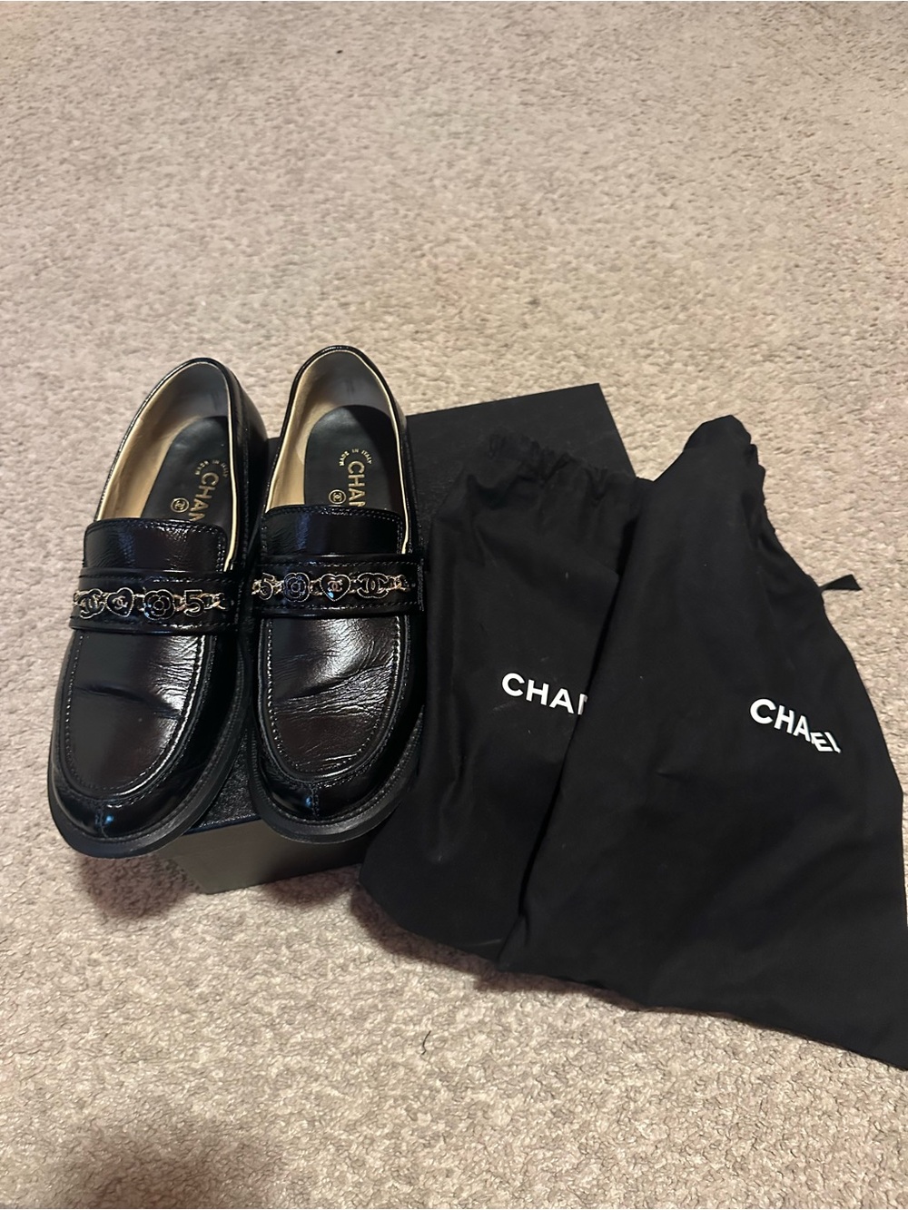 CHANEL Black Leather Chain-Trim Women's Loafers